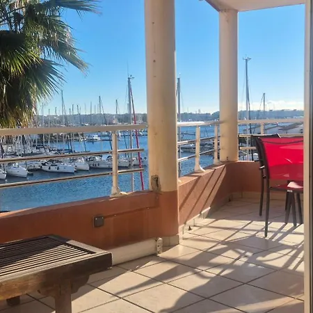 Le Matago A36, Superbe T2 Avec Vue Sur Le Port, Parking, Piscine, Clim * آجد