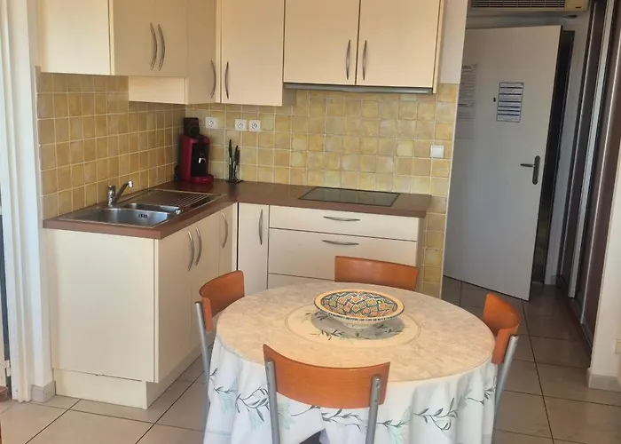 Le Matago A36, Superbe T2 Avec Vue Sur Le Port, Parking, Piscine, Clim Apartamento Agde