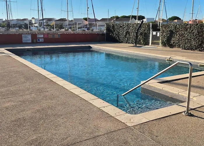 Le Matago A36, Superbe T2 Avec Vue Sur Le Port, Parking, Piscine, Clim